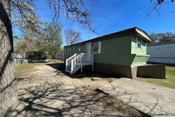 101 Dubbs Ave photo 4