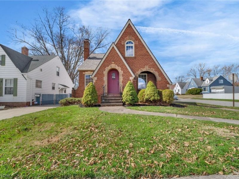 4870 W 14th Street, Cleveland, OH 44109 Photo 1