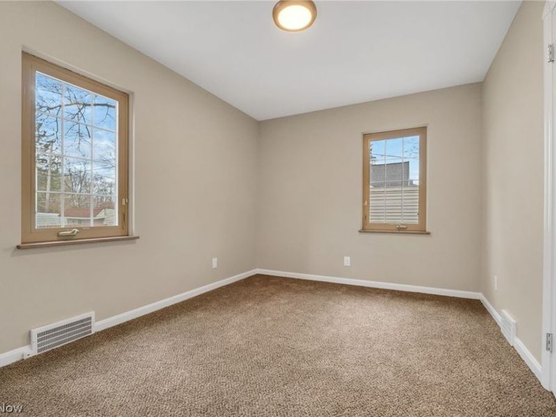 4870 W 14th Street, Cleveland, OH 44109 Photo 15