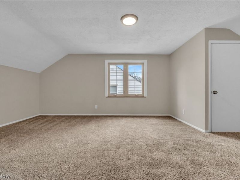 4870 W 14th Street, Cleveland, OH 44109 Photo 26