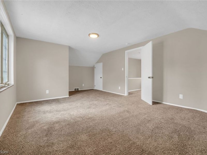 4870 W 14th Street, Cleveland, OH 44109 Photo 29