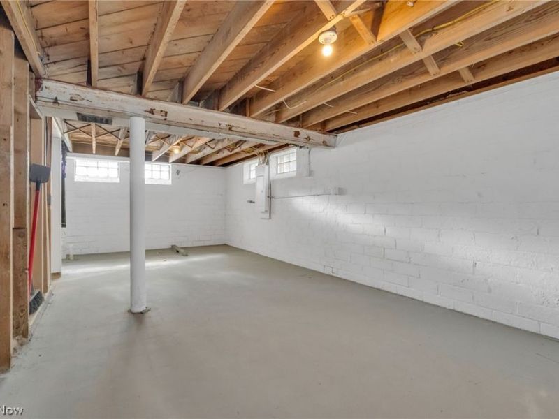 4870 W 14th Street, Cleveland, OH 44109 Photo 34