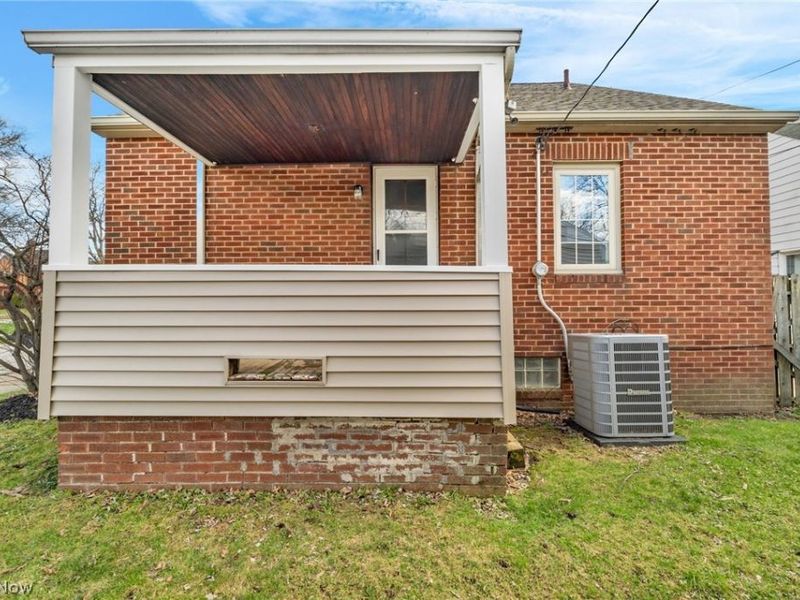 4870 W 14th Street, Cleveland, OH 44109 Photo 38