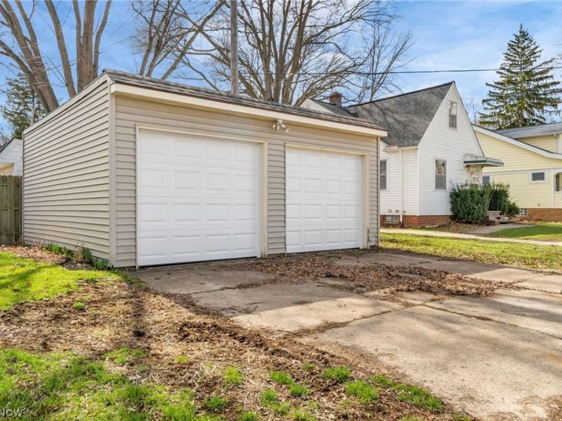 4870 W 14th Street, Cleveland, OH 44109 Photo 39