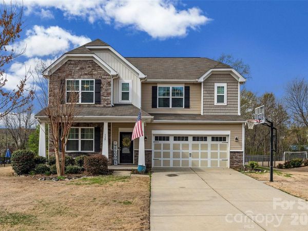 130 Bay Laurel Drive, Mooresville, NC 28115