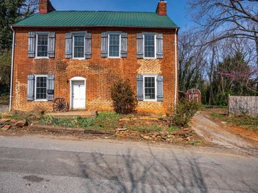 911 6th Street, Lynchburg, VA 24504