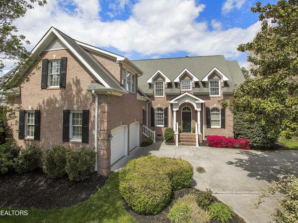 801 McKinley Pointe Lane, Knoxville, TN 37934