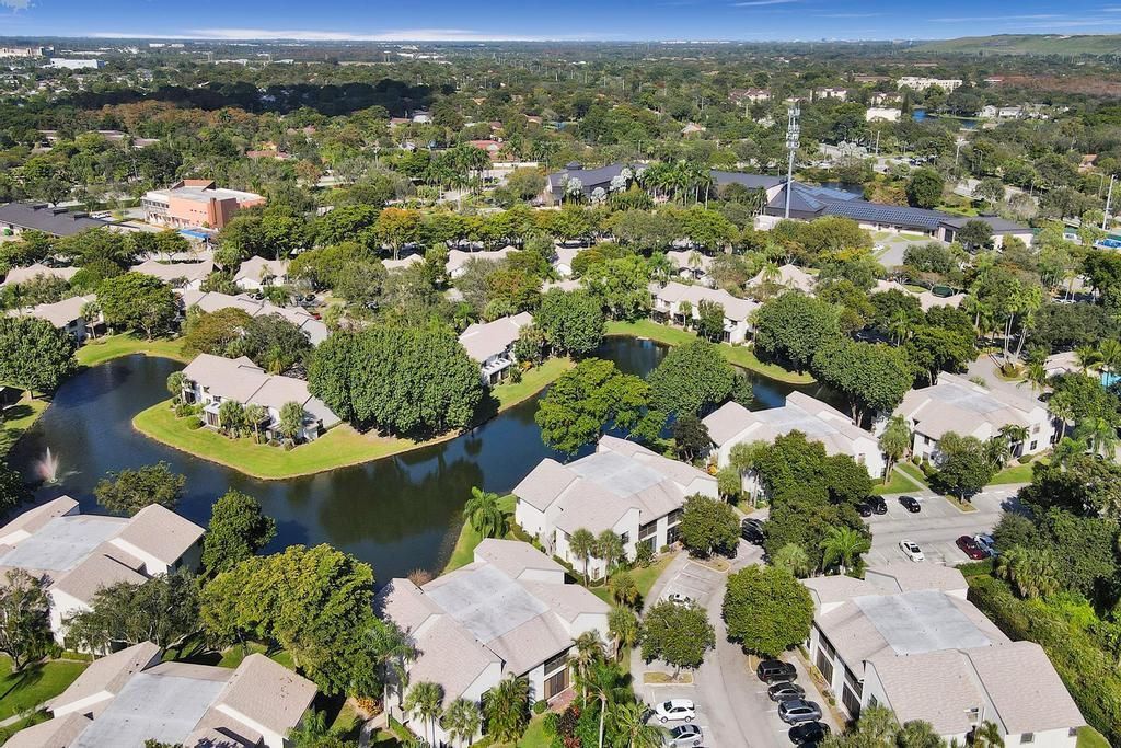 4722 NW 22nd Street, Unit 4272, Coconut Creek, FL 33063 Photo