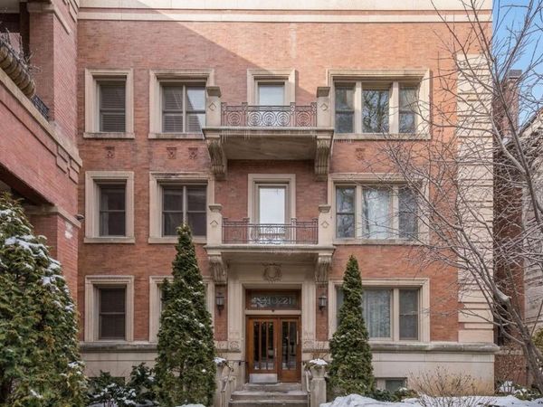 Unit LL, Chicago, IL 60653