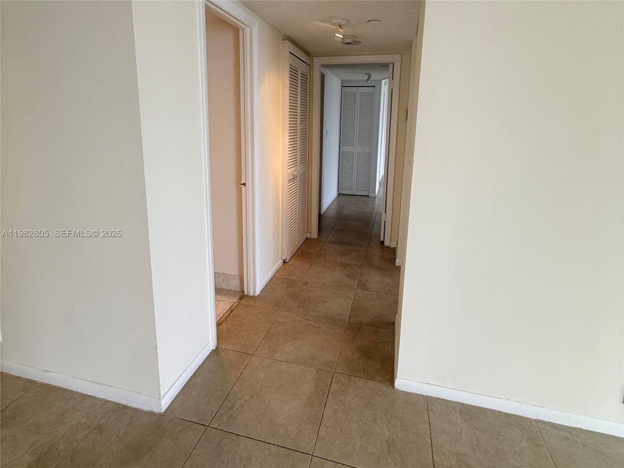 4000 Towerside Ter , Unit 1401, Miami, FL 33138 Photo