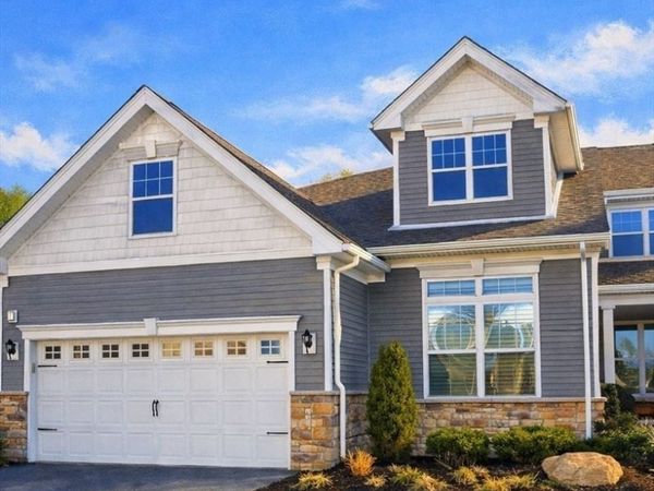 127 Phoebe, Unit 127, Methuen, MA 01844