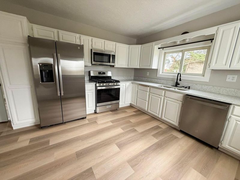 380 E Blagrove Street, Richwood, OH 43344 Photo 5