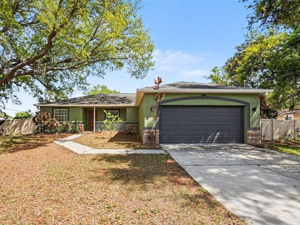 8802 ASHMAN ROAD, RIVERVIEW, FL 33578