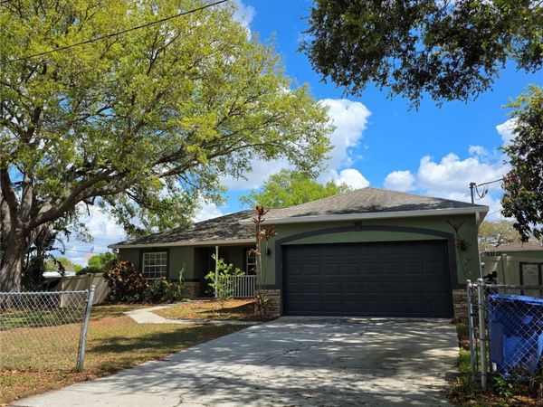 8802 ASHMAN ROAD, RIVERVIEW, FL 33578