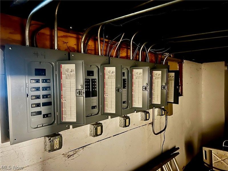 12420 Union Avenue, Cleveland, OH 44105 Photo 22