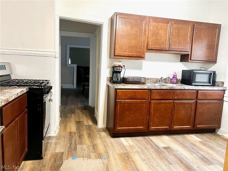 12420 Union Avenue, Cleveland, OH 44105 Photo 6