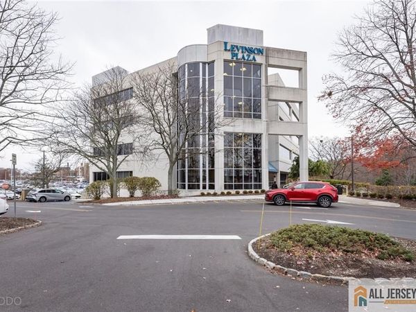 2 State Route 27 Highway , Edison, NJ 08820