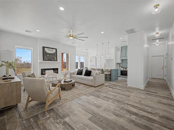 2437 Canyon Circle, Blanchard, OK 73010