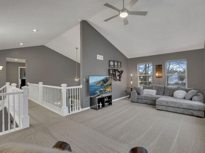 310 Weatherburn Drive, Pataskala, OH 43062 Photo 32