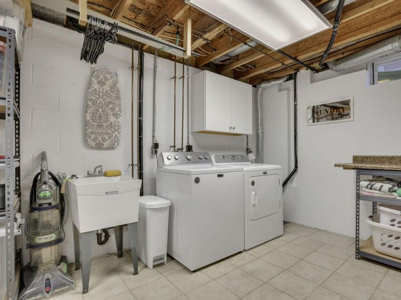 310 Weatherburn Drive, Pataskala, OH 43062 Photo 40