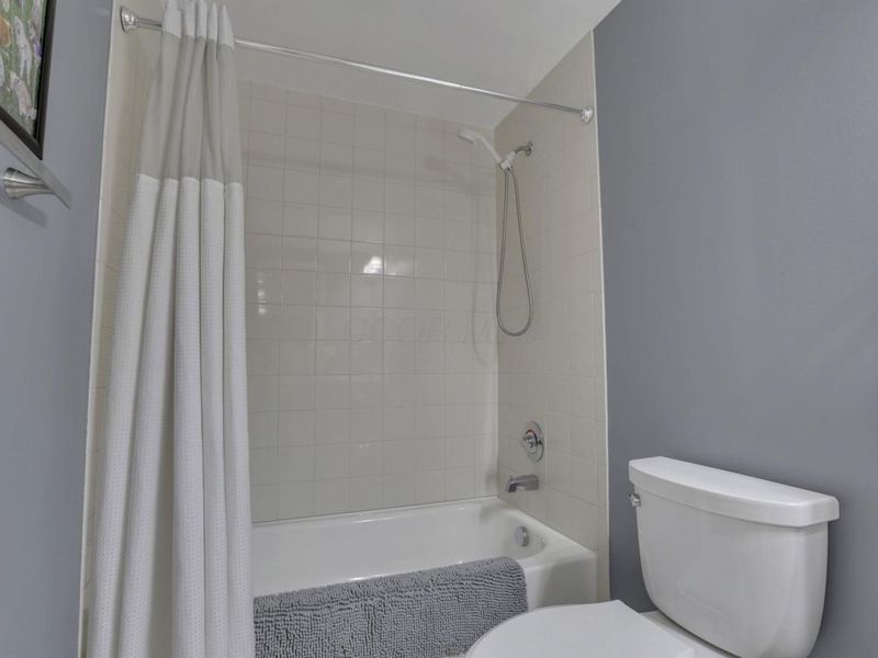 310 Weatherburn Drive, Pataskala, OH 43062 Photo 45