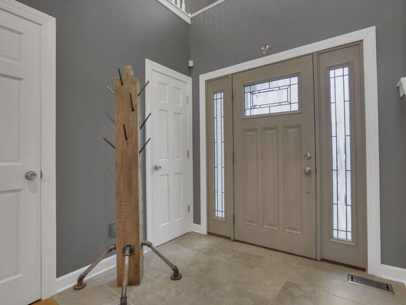 310 Weatherburn Drive, Pataskala, OH 43062 Photo 7