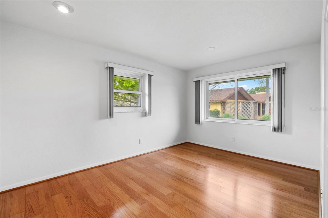 511 Riviera Bay Drive Ne, Saint Petersburg, FL 33702 Photo