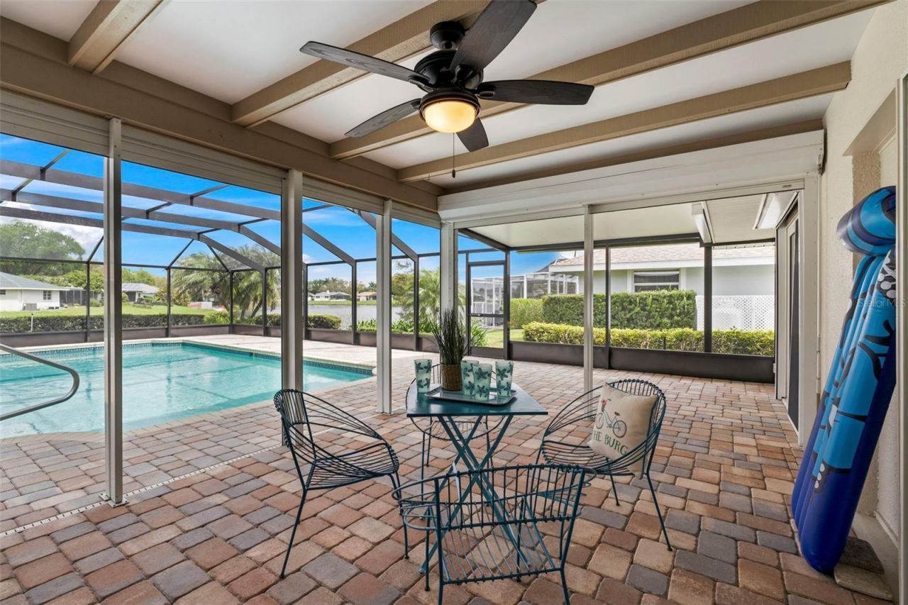 511 Riviera Bay Drive Ne, Saint Petersburg, FL 33702 Photo