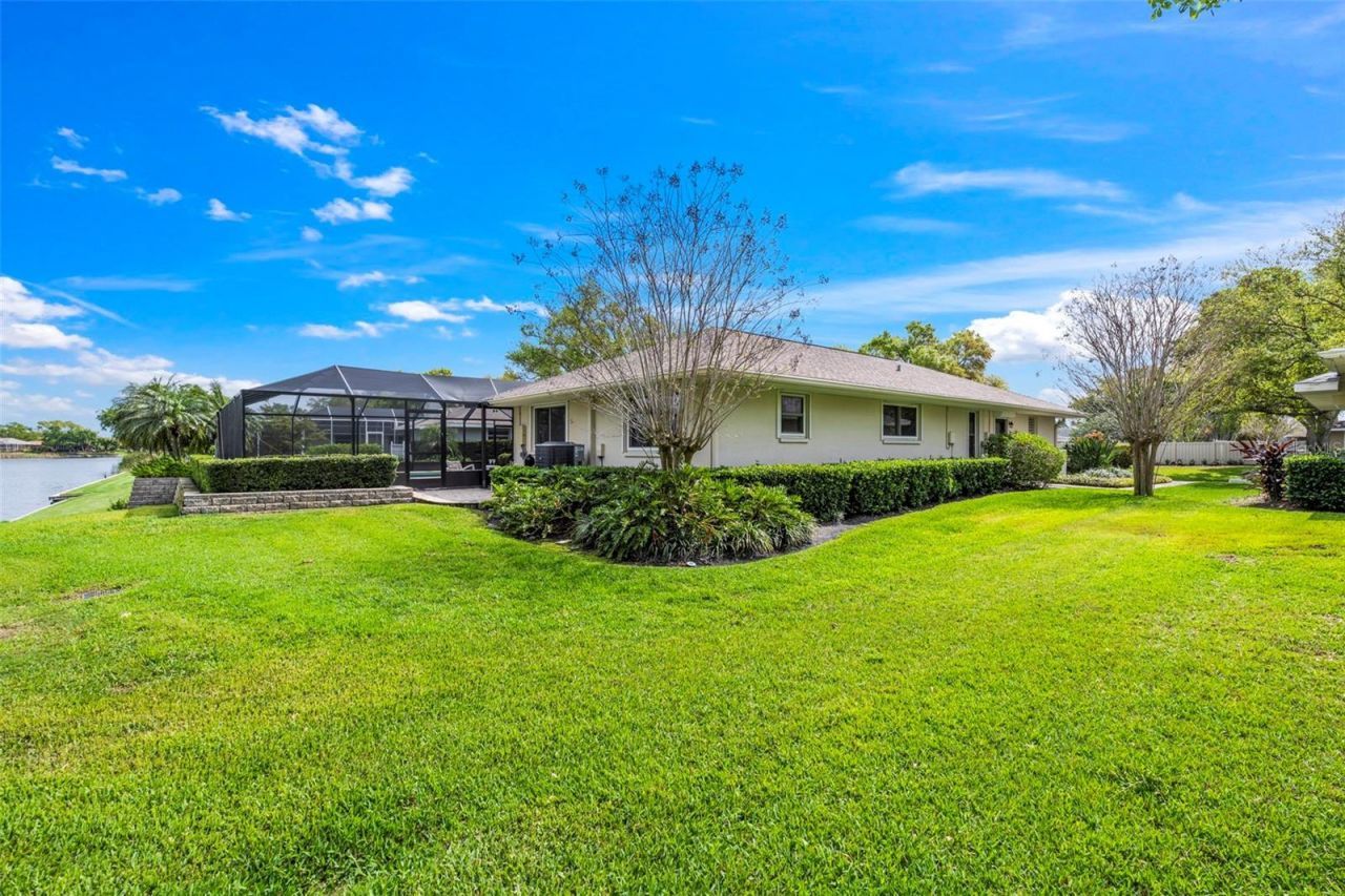 511 Riviera Bay Drive Ne, Saint Petersburg, FL 33702 Photo