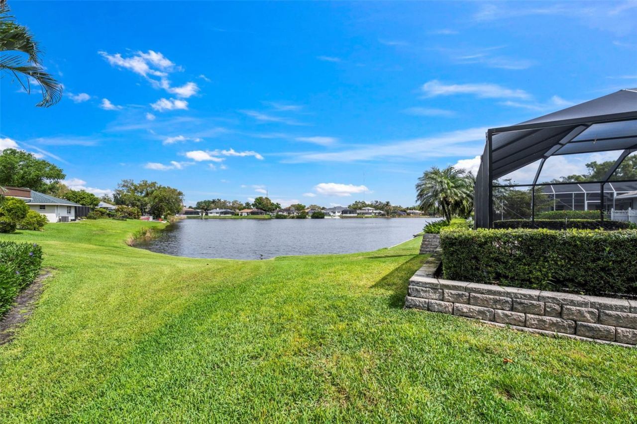 511 Riviera Bay Drive Ne, Saint Petersburg, FL 33702 Photo