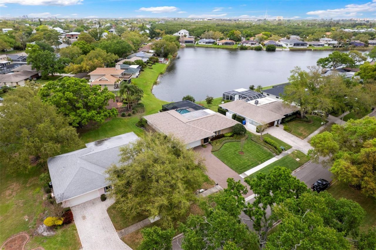 511 Riviera Bay Drive Ne, Saint Petersburg, FL 33702 Photo