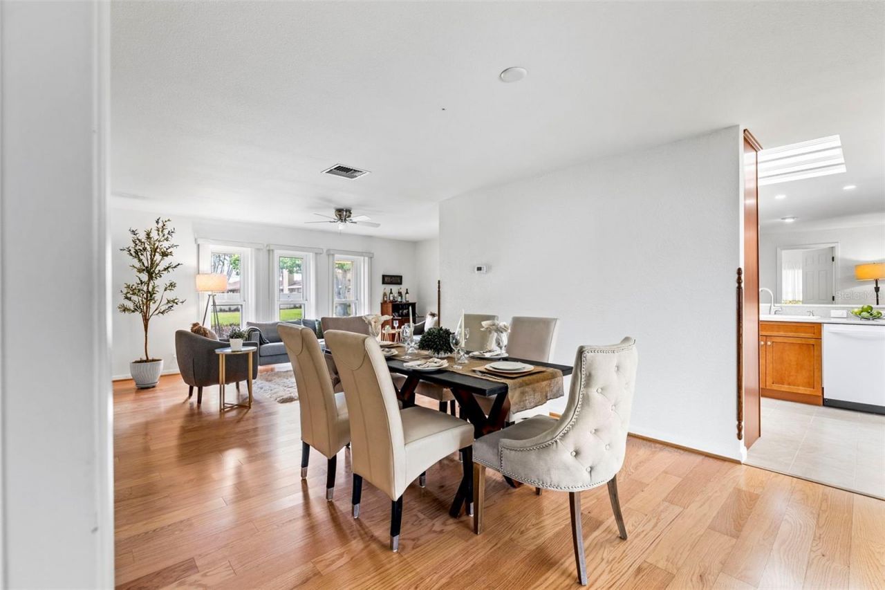 511 Riviera Bay Drive Ne, Saint Petersburg, FL 33702 Photo