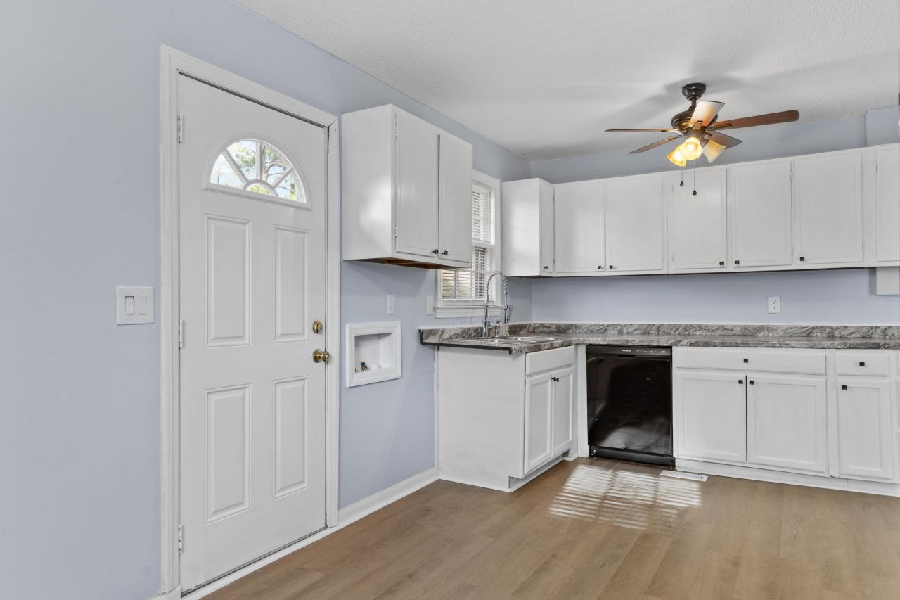 135 Terry Street Photo 10