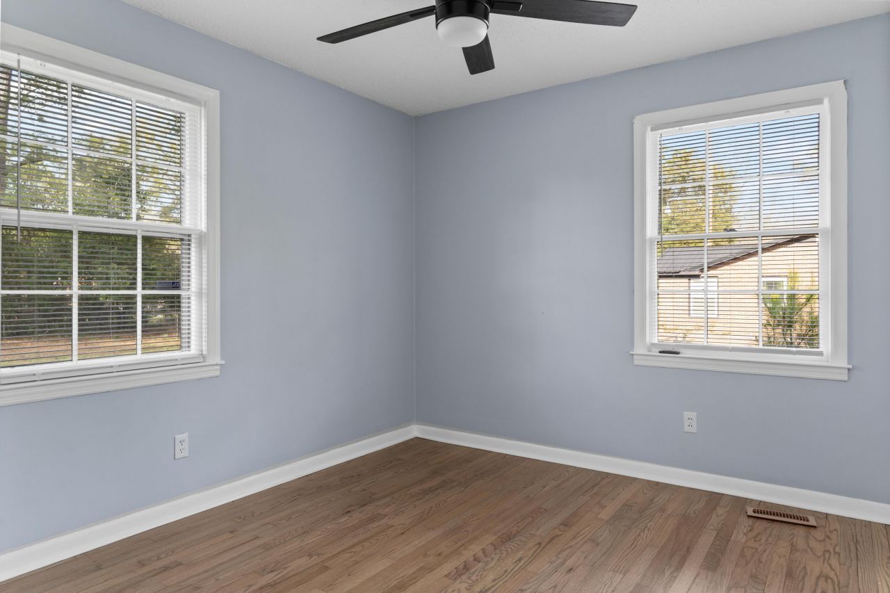 135 Terry Street Photo 14