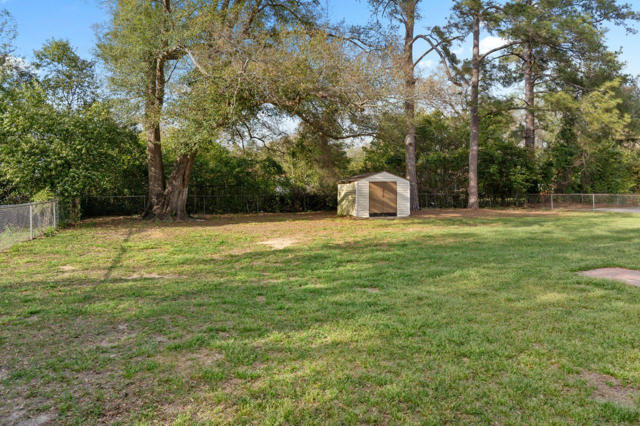 135 Terry Street Photo 19