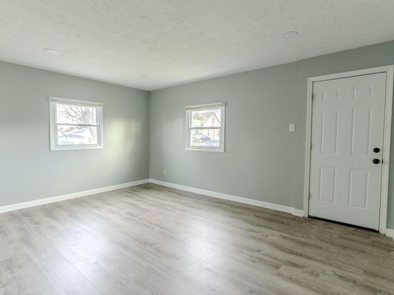 3001 E 12th Avenue, Columbus, OH 43219 Photo 4