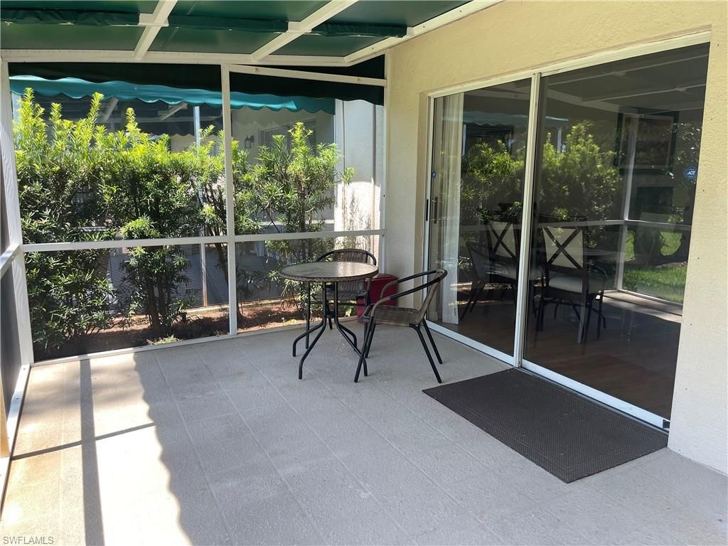 378 Dover Pl, Unit 702, Naples, FL 34104 Photo