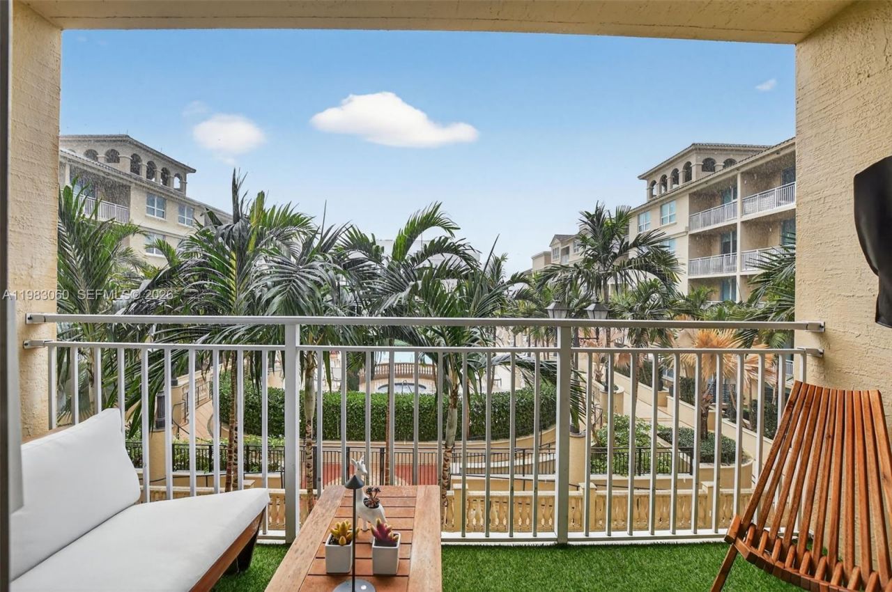 99 SE Mizner Blvd, Unit 824, Boca Raton, FL 33432 Photo