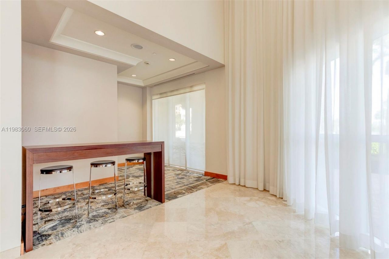 99 SE Mizner Blvd, Unit 824, Boca Raton, FL 33432 Photo