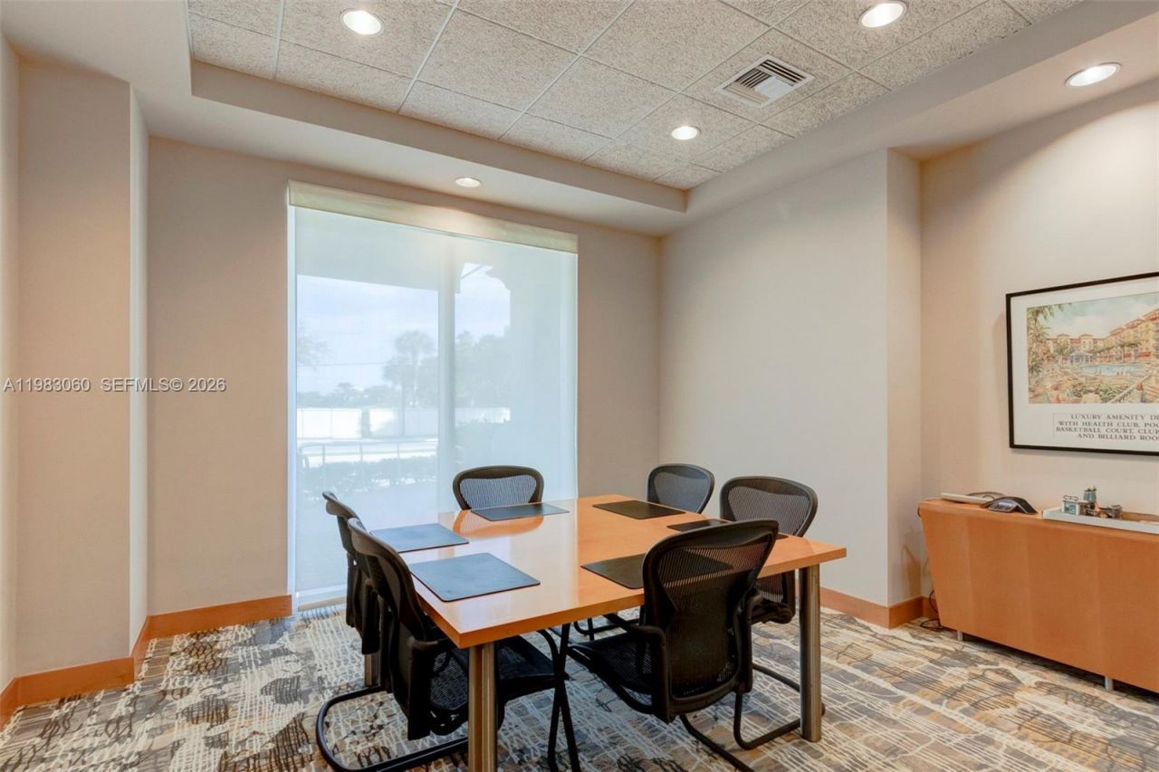 99 SE Mizner Blvd, Unit 824, Boca Raton, FL 33432 Photo