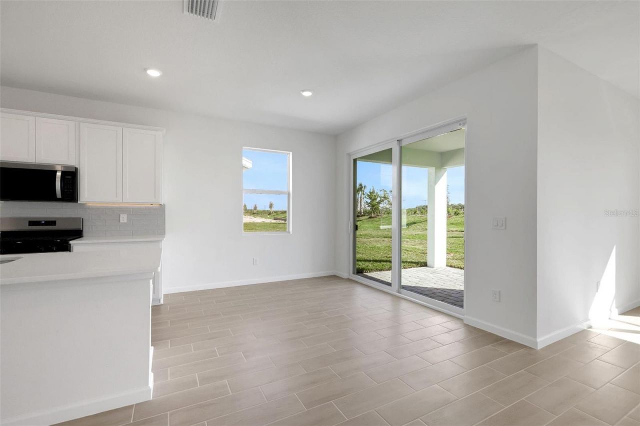 5485 NW Camberly Court , Port Saint Lucie, FL 34987 Photo