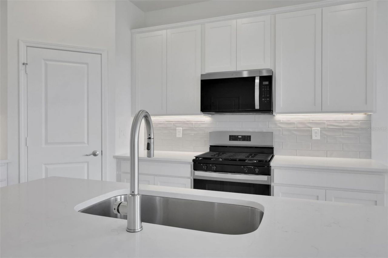 5485 NW Camberly Court , Port Saint Lucie, FL 34987 Photo