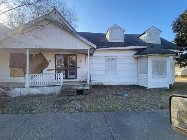 65 E FRANK AVE, Memphis, TN 38109