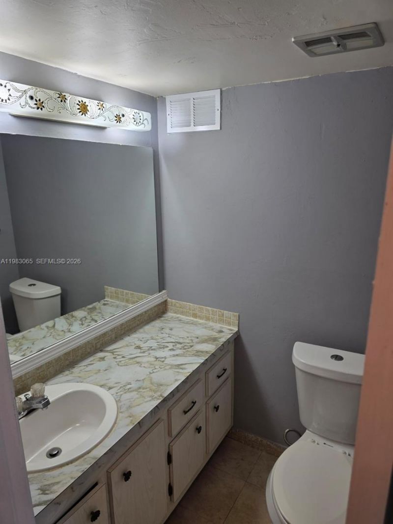2061 NW 47th Ter, Unit 111, Lauderhill, FL 33313 Photo
