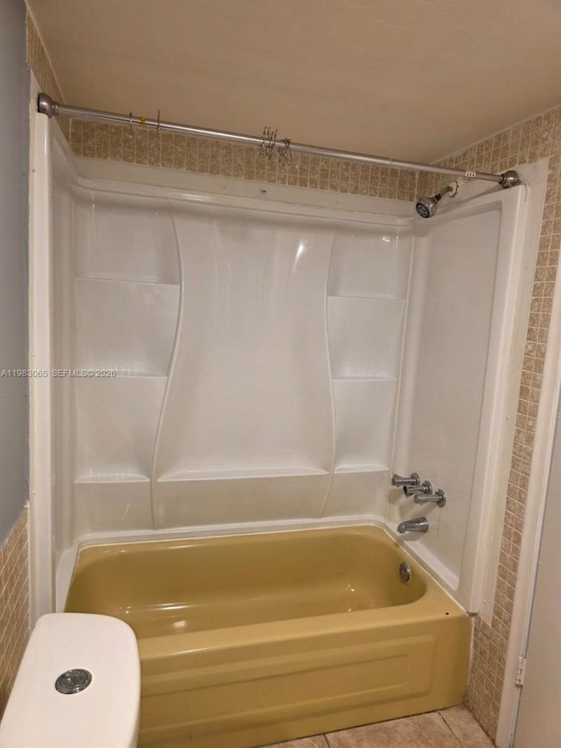 2061 NW 47th Ter, Unit 111, Lauderhill, FL 33313 Photo