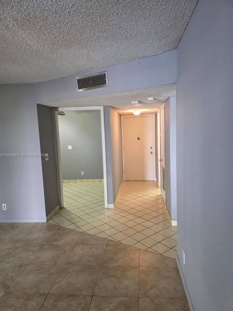 2061 NW 47th Ter, Unit 111, Lauderhill, FL 33313 Photo
