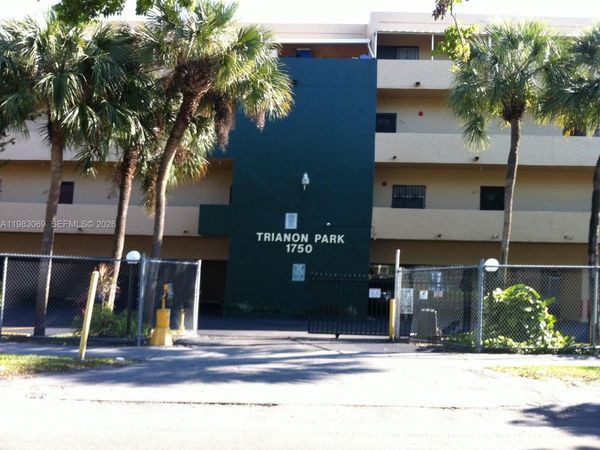 1750 W 56 st, Unit 112, Hialeah, FL 33012