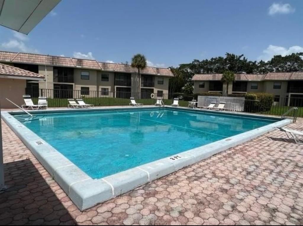 6760 S Palmetto Cir Circle S, Unit 102, Boca Raton, FL 33433 Photo