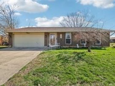 7500 Dial Drive, Huber Heights, OH 45424