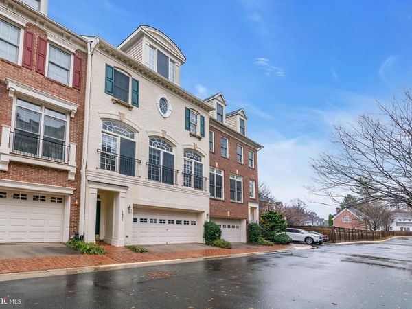 1631 COLONIAL HILLS DRIVE, MCLEAN, VA 22102